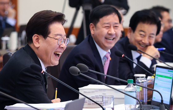 이재명 대통령 '국무회의 미소'