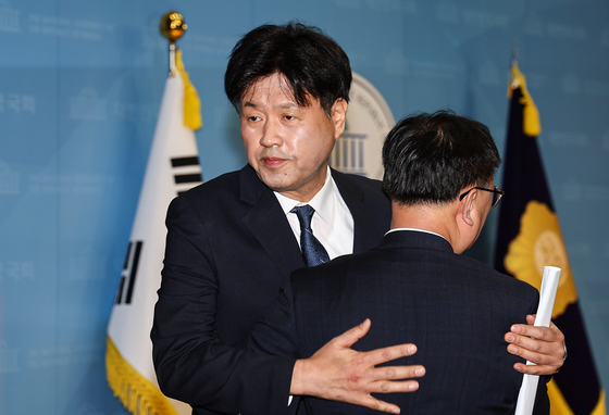 김용, 재보궐선거 공천 배제 '승복'