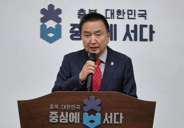 김영환 "장동혁 흔들기 중단…강 건널 때 말 갈아타지 않는 법"