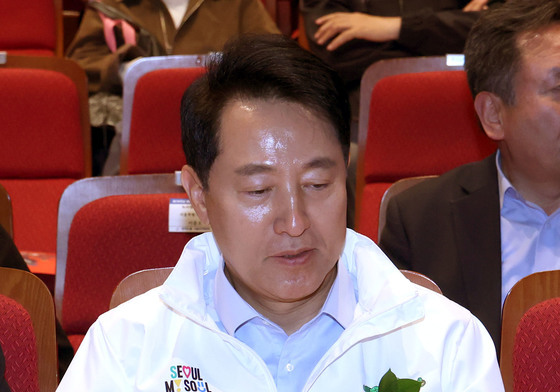 세계노동절 기념식 참석한 오세훈 후보