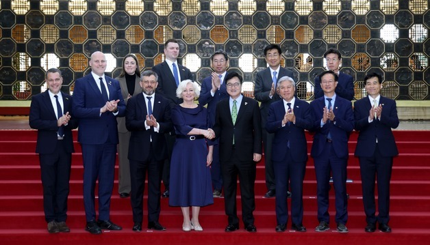 우 의장, 라트비아 국회의장 회동…"방산협력 활성화 기대"