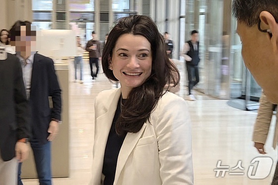 엔비디아 젠슨 황 장녀, LG전자 방문…'피지컬 AI' 분야 맞손