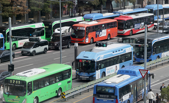 출퇴근 대책…버스·환급 동시 확대