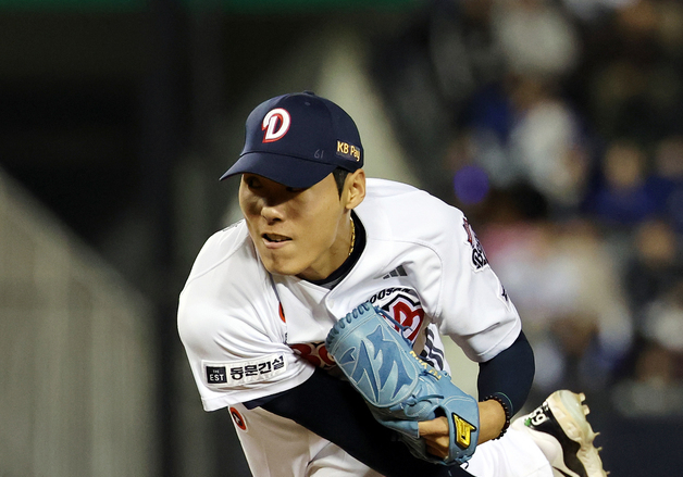 7회초 등판한 윤태호