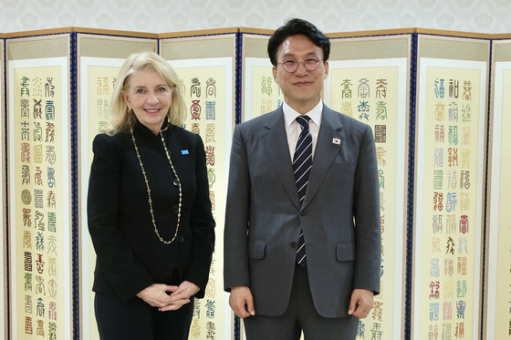 캐서린 러셀 유엔아동기금 총재 만난 김민석 총리