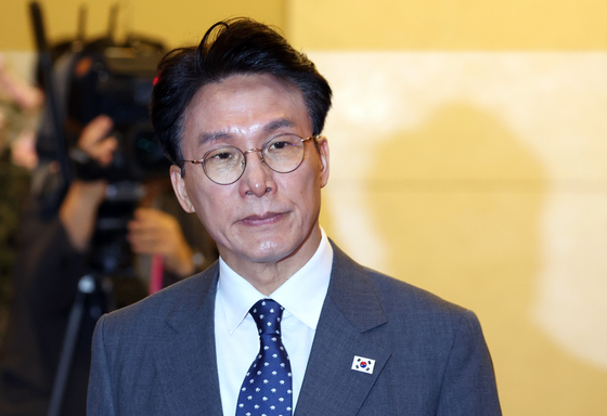 임시국무회의 참석하는 김민석 총리