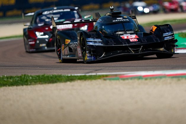 "페라리도 깜놀" 제네시스 레이싱, 독자 엔진 '지옥의 6시간' 완주