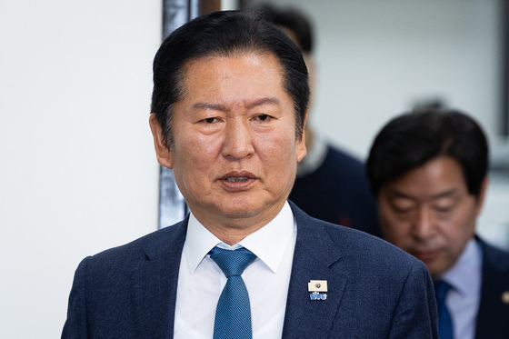 정청래, 평택을 김용남에게 "딴 생각 말고 이기는데 집중"