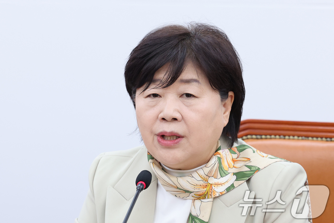 (서울=뉴스1) 신웅수 기자 = 서영교 위원장이 29일 서울 여의도 국회에서 윤석열 정치검찰 조작기소 국조특위 민주당 위원 기자간담회에서 발언하고 있다. 2026.4.29/뉴스1