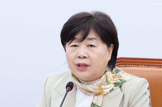 발언하는 서영교 조작기소 국조특위 위원장