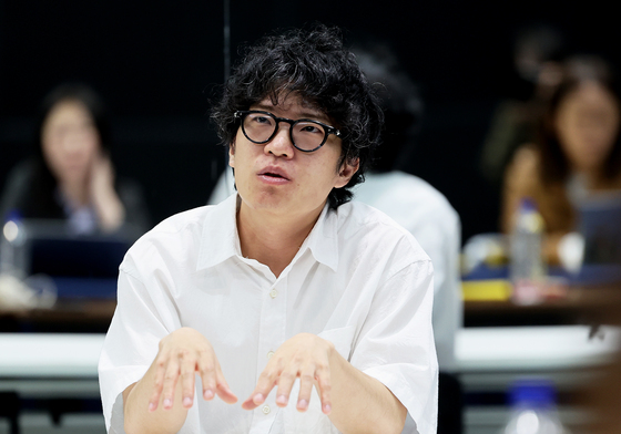 '대나무 숲에서' 음악 설명하는 박다울 음악감독