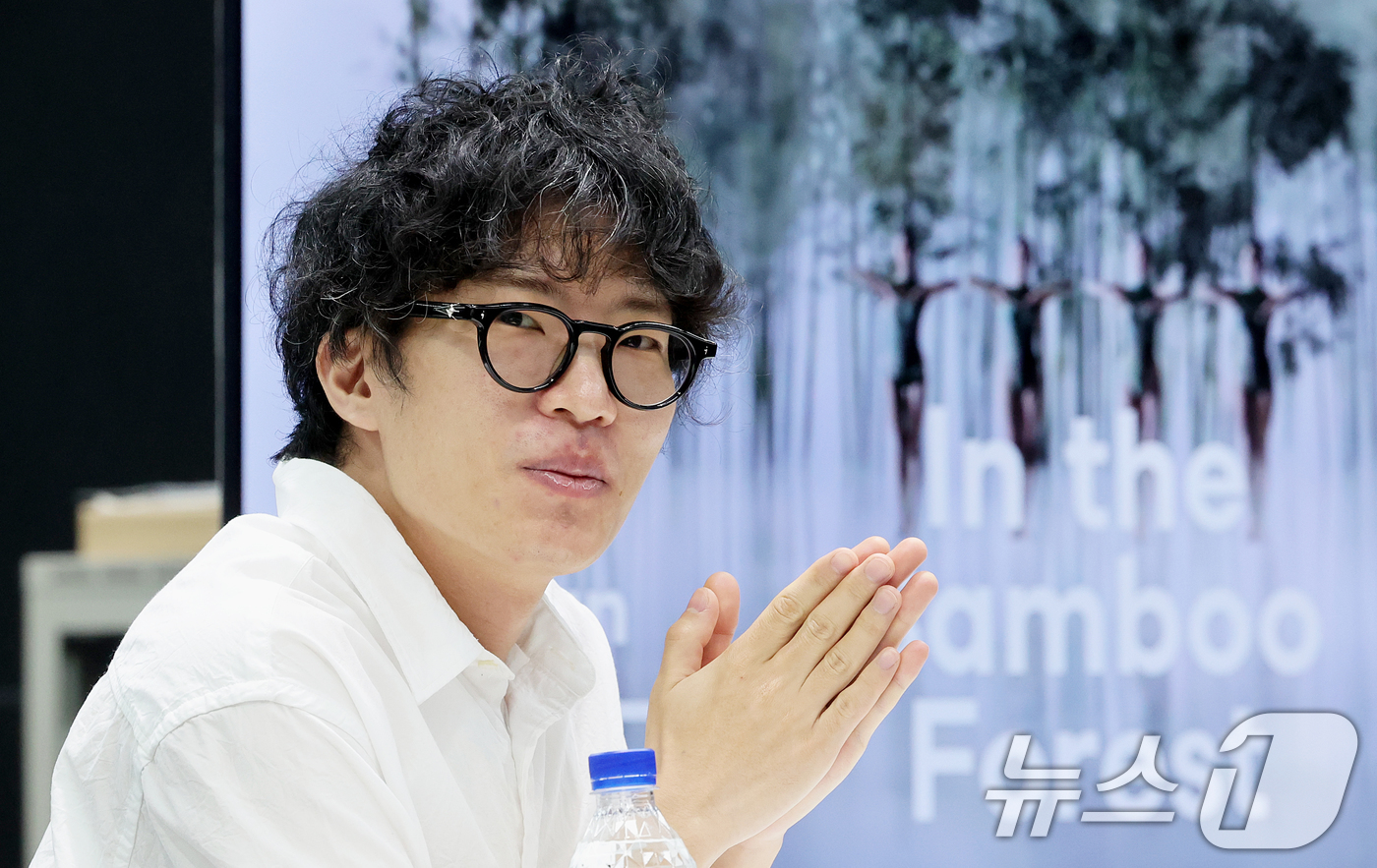 (서울=뉴스1) 조연우 인턴기자 = 박다울 음악감독이 28일 서울 용산구 노들섬 서울시발레단 스튜디오에서 내달 초연을 앞둔 창작 발레 '대나무 숲에서'(In the Bamboo F …