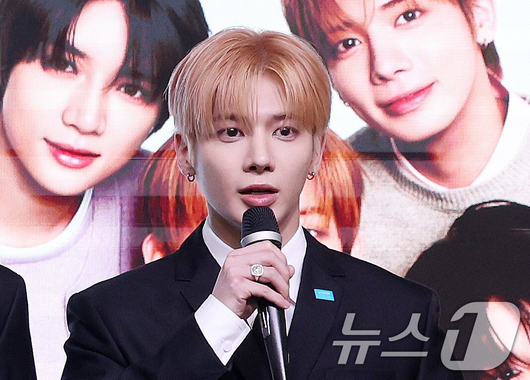 본문 이미지 - 투모로우바이투게더 태현이 29일 서울 마포구 유니세프 한국위원회 블루홀에서 열린 전 세계 아동·청소년 마음건강 지원 '투게더 포 투모로우' 유니세프 캠페인 론칭 기자간담회에서 인사말을 하고 있다. 2026.4.29 ⓒ 뉴스1 박지혜 기자