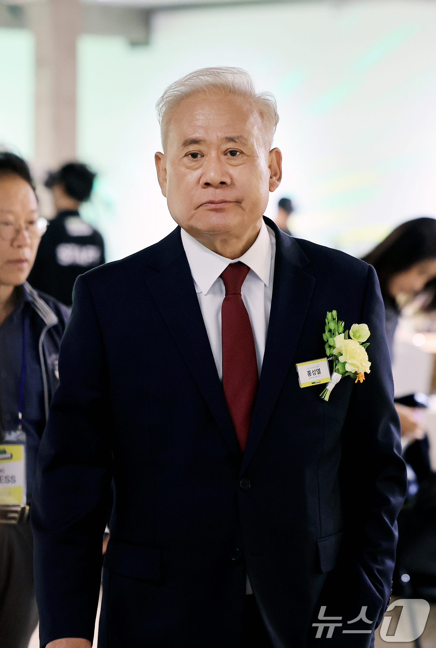 (서울=뉴스1) 이호윤 기자 = 홍성열 마리오아울렛 회장이 29일 서울 금천구 마리오 까르뜨니트 공장에서 열린 마리오아울렛 'MGM IP UNIVERSE 2026' 프로젝트 공개 …