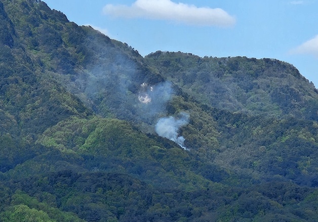 홍천 내촌면 도관리서 산불…헬기 4대 투입해 진화 중