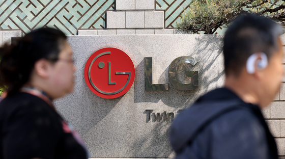 LG전자, 1분기 영업이익 33% 증가···가전·전장서 '매출 10조'