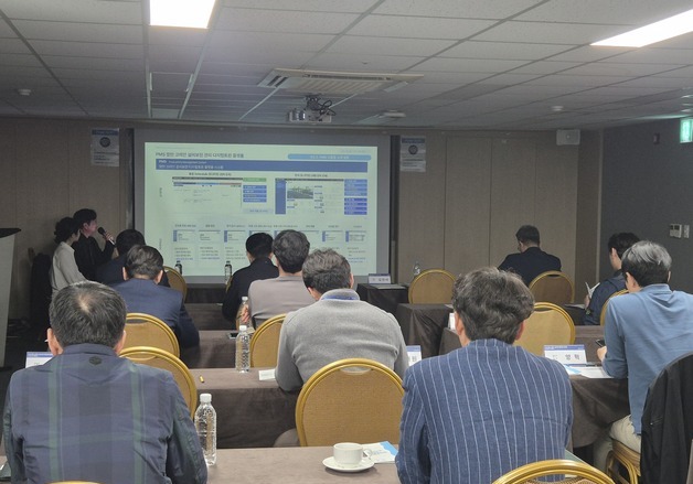 "항만크레인, 디지털트윈 결합 스마트 유지보수 체계로 효율성↑"