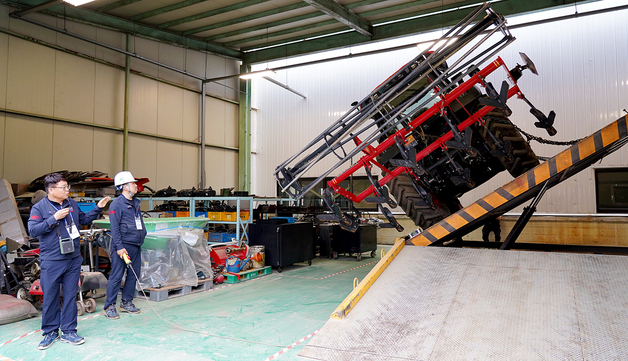 "영하 20도·전도각 30도 견딘 AI 트랙터"…대동, 한계까지 시험