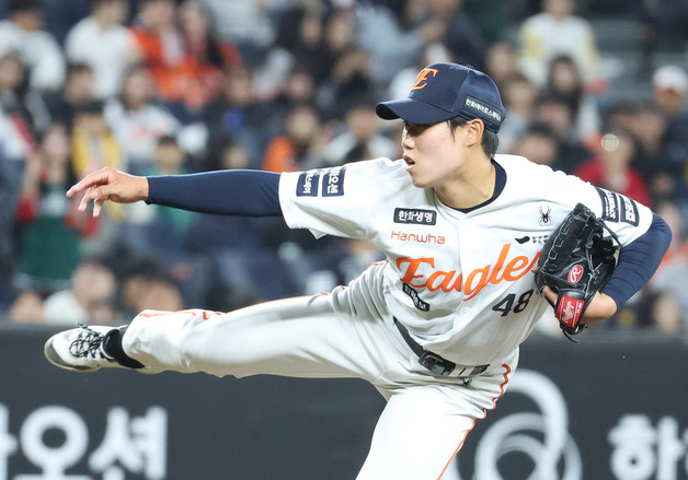 투구하는 원종혁