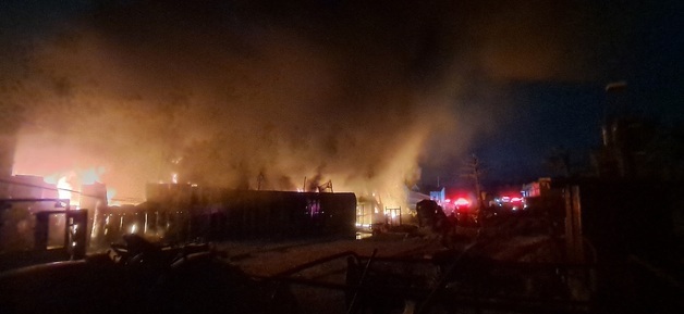 남양주 단열재 제조공장 화재, 2시간 만에 완진…1명 중상(종합)