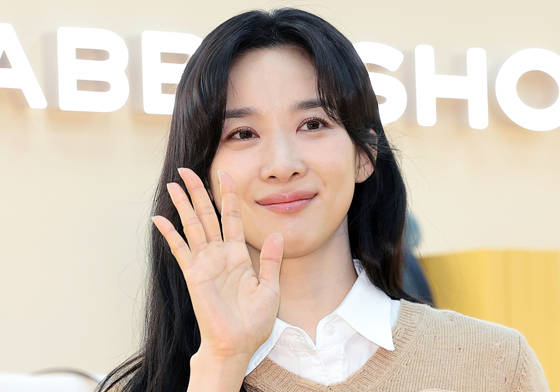 이청아, 반짝반짝