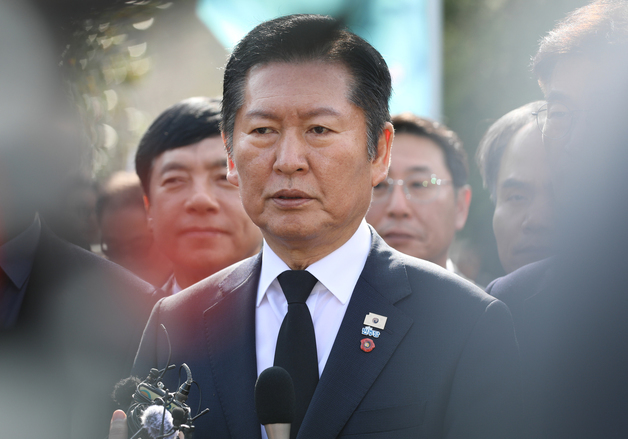 제주4·3평화공원 찾은 정청래