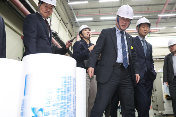 중동發 공급망 비상에 '화학물질 규제' 완화…수입특례 조기 적용