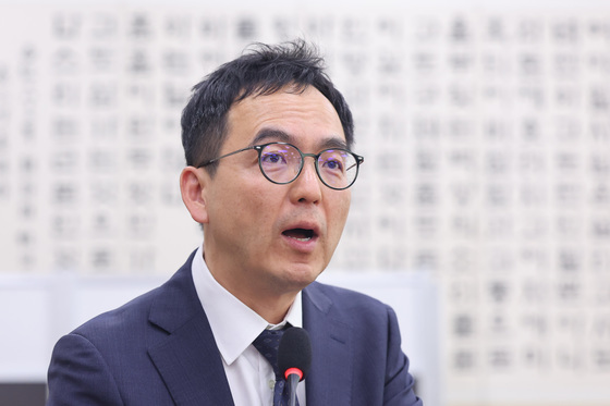 국조특위 발언하는 구자현 직무대행