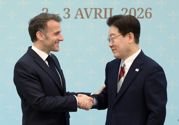 공동언론발표 마친 한-프랑스 정상