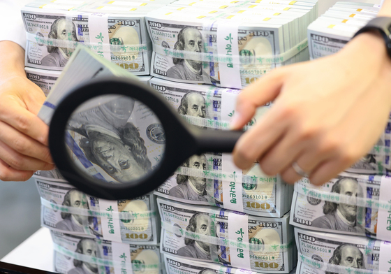 3월 외환보유액 두달 만에 39.7억 달러 감소