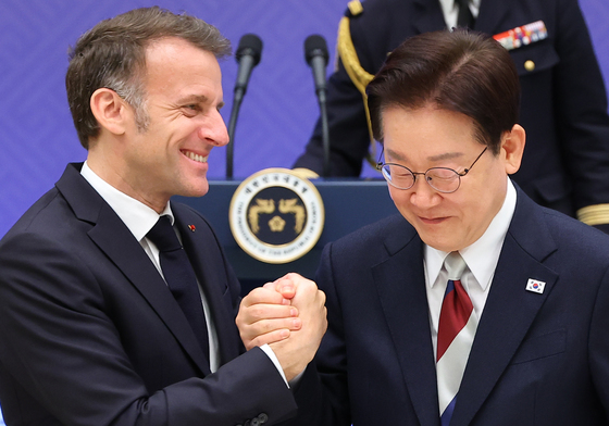 마크롱, 한국어로 "위하여"…웃음 오간 국빈오찬, 140년 우정 건배