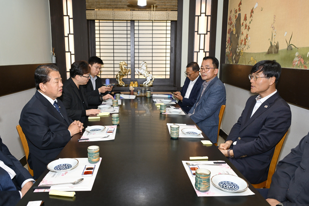 거제시 "조선업도 병역특례 혜택 받아야"…제도 개선 건의