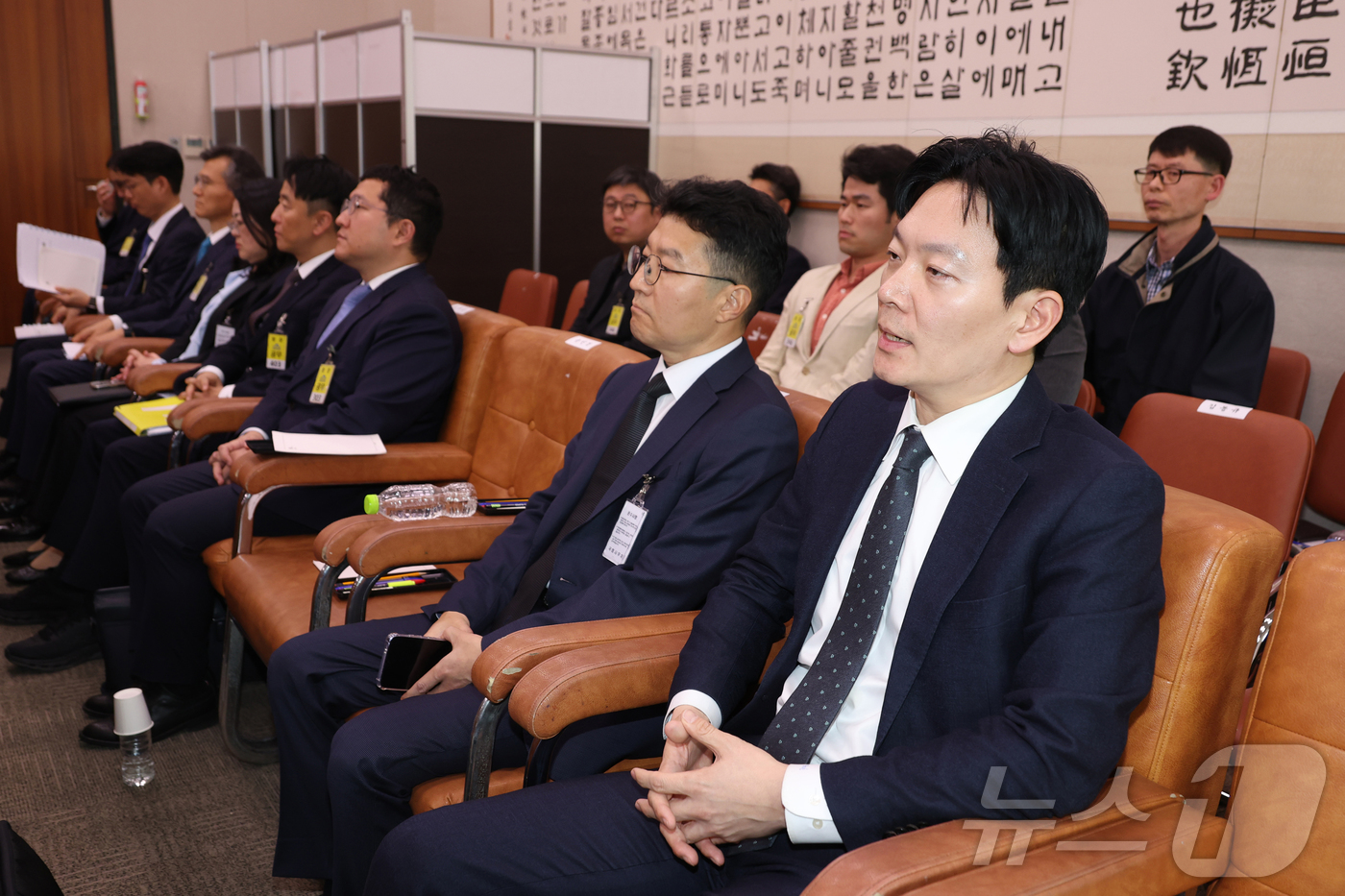 (서울=뉴스1) 이승배 기자 = 쌍방울 대북송금 사건을 담당했던 박상용 검사가 3일 서울 여의도 국회에서 열린 윤석열정권정치검찰조작기소의혹사건진상규명국정조사특별위원회 전체회의에서 …