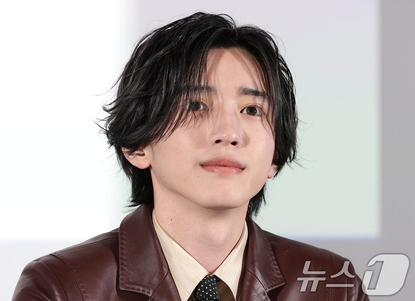 (서울=뉴스1) 권현진 기자 = 일본 배우 미치에다 슌스케(道枝駿佑)가 3일 서울 용산구 CGV용산아이파크몰에서 열린 영화 ‘네가 마지막으로 남긴 노래’ 기자 간담회에서 취재진 질 …