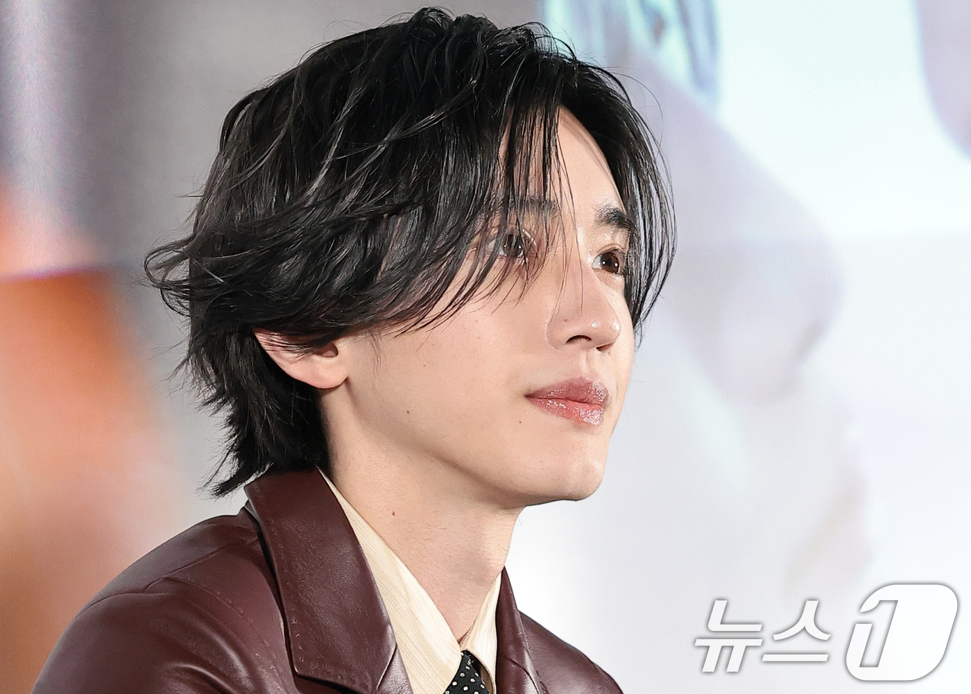 (서울=뉴스1) 권현진 기자 = 일본 배우 미치에다 슌스케(道枝駿佑)가 3일 서울 용산구 CGV용산아이파크몰에서 열린 영화 ‘네가 마지막으로 남긴 노래’ 기자 간담회에서 취재진 질 …