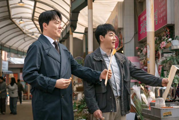 '사랑처방' 찐친된 김승수·김형묵, 방송 공동출연 성사…시장도 들썩