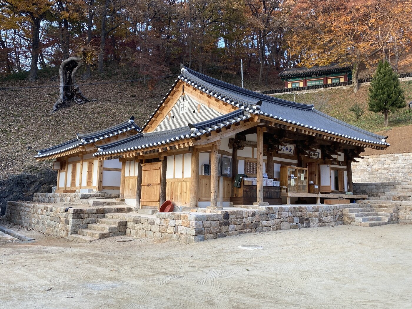 본문 이미지 - 청양 장곡사 설선당 전경.(충남도 제공. 재판매 및 DB금지)/뉴스1 