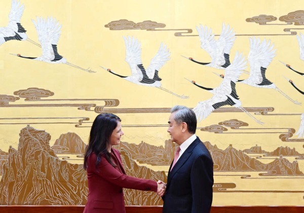 中 "힘 내세워 유엔 지위 도전해"…트럼프 방중 앞 美 겨냥