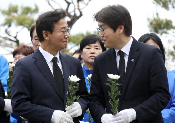 전재수·하정우 대화