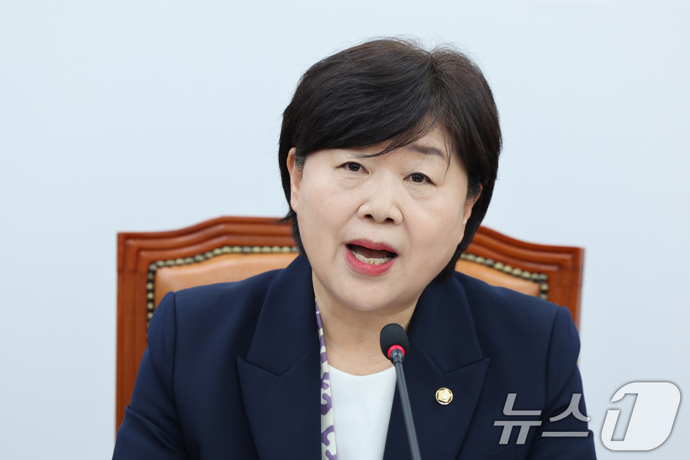 (서울=뉴스1) 신웅수 기자 = 서영교 위원장이 30일 서울 여의도 국회에서 윤석열 정치검찰 조작기소 국조특위 민주당 위원 기자간담회에서 발언하고 있다. 2026.4.30/뉴스1