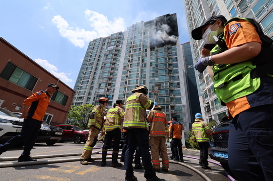 의왕 아파트 화재, 1명 사망
