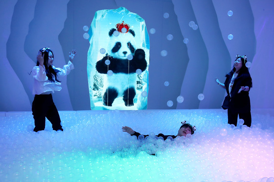이월드 글로우 사파리, 판다와 함께 즐거운 하루