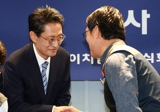 손 맞잡은 HMM 노사