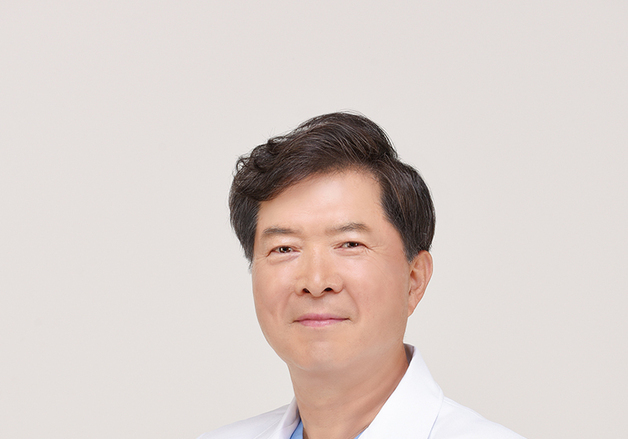 제15회 윤광열 치과의료봉사상에 '이규섭 하얀이치과 원장' 선정