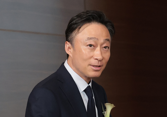 브랜드 대상 참석한 이성민