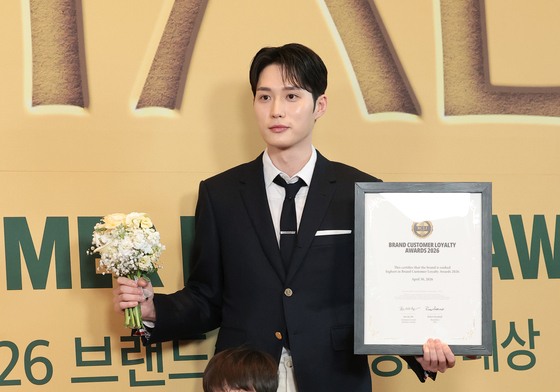 '슈퍼맨이 돌아왔다' 김준호, 붕어빵 아들들과 함께 시상식 나들이