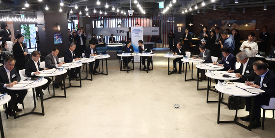 은행계 VC, 직접투자 넘어 모펀드로 확장…벤처투자 '큰손' 부상