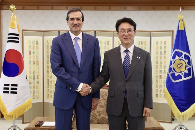 김 총리, 카타르 통상담당 국무장관 접견…투자 협력 강화 방안 논의