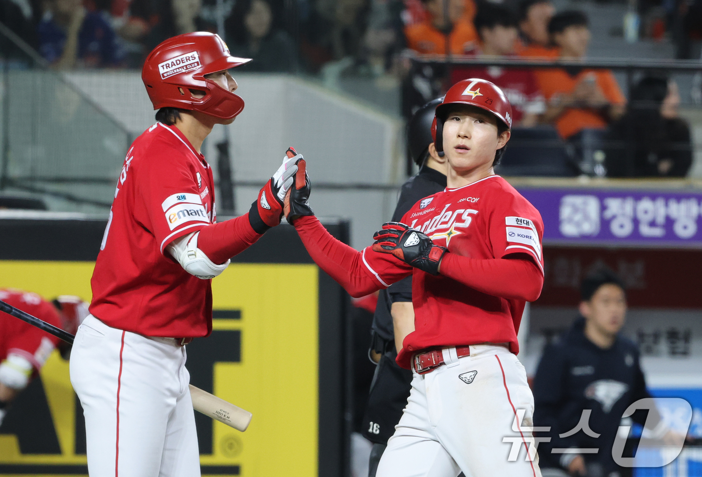 (대전=뉴스1) 김기태 기자 = 30일 대전 한화생명볼파크에서 열린 2026 신한 SOL KBO리그 SSG 랜더스와 한화 이글스 경기에서 7회초 2사 만루 상황 SSG 에레디아 1 …