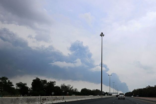 쿠웨이트 "이란, 발전소·해수 담수화 시설 공격"